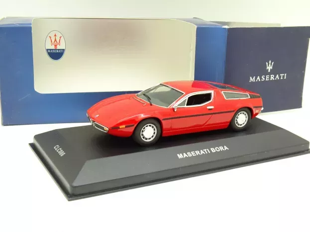 IXO Models Maserati Bora 1971 1:43 CLC086