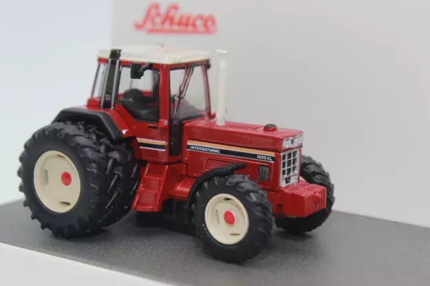 Schuco International 1455 Xl Tractor 1989 1:87 452669700