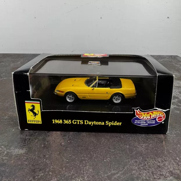 Hot Wheels Ferrari 365 Gts 4 N 30 1968 1:43 22183