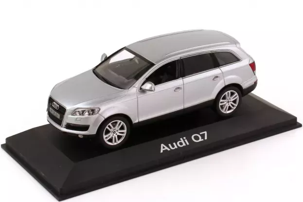 Schuco Audi Q7 V8 4.2 Fsi 4x4 2006 1:43 5010507613