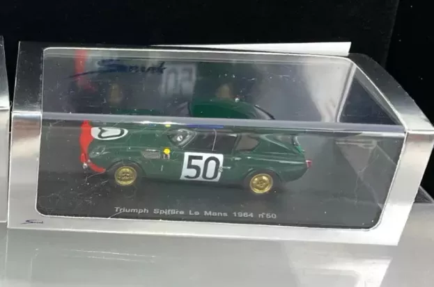 Spark Triumph Spitfire Coupe N 50 Le Mans 1964 Hobbs Slotemaker 1:43 S1410