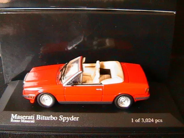 Minichamps Maserati Biturbo Spider 1986 1:43 400123530
