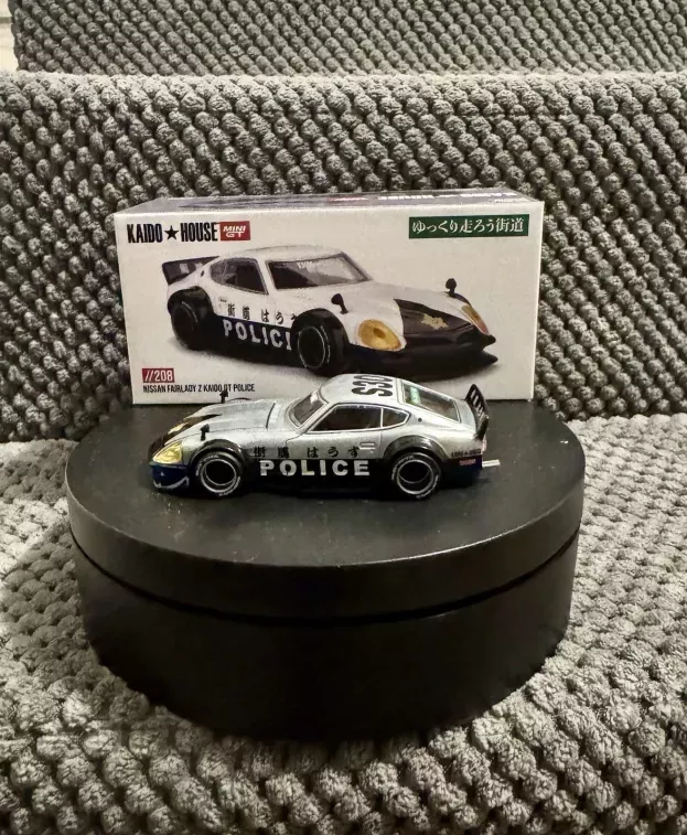 Mini GT Nissan Fairlady Z Kaido Gt Police 1978 1:64 KHMG208