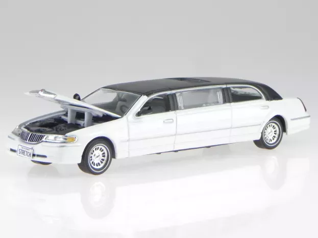 Vitesse Lincoln Town Car Limousine 2000 1:43 36310