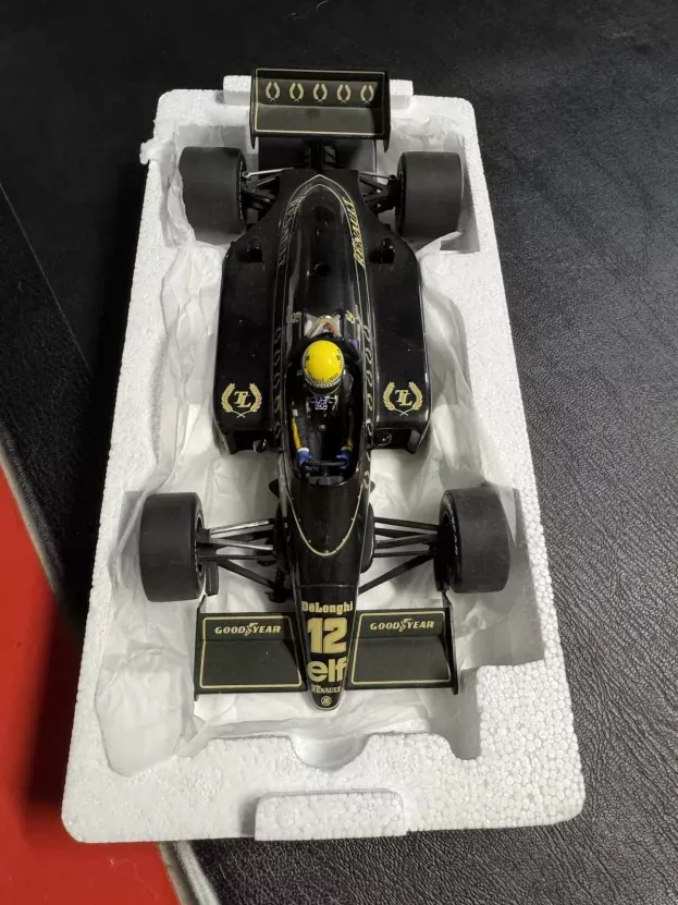 Minichamps Lotus F1 98t Renault Turbo N 12 Season 1986 Ayrton Senna 1:18 540861812