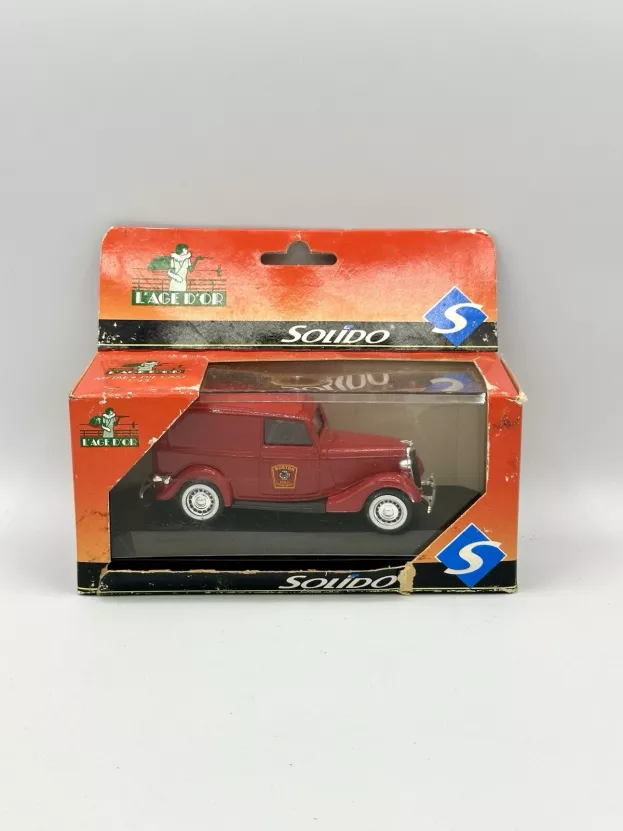 Solido Ford V8 Tanker Truck Beverly Hills Fire Engine 1936 1:43 4434