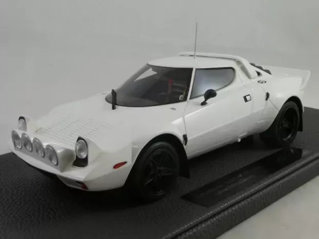 Top Marques Lancia Stratos Hf N 0 Base Rally 1975 1:18 TOP099A