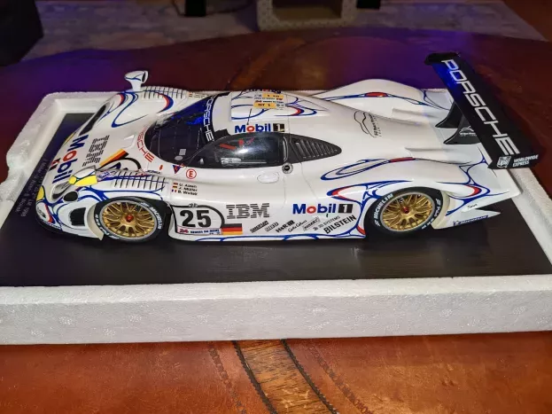 Spark Porsche 911 Gt1 N 25 2nd 24h Le Mans 1998 J.muller U.alzen B.wollek 1:18 18S121