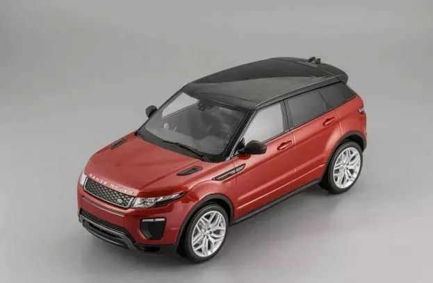 Kyosho Land Rover Range Evoque 4-door Hse Dynamic Lux 2014 1:18 09549R