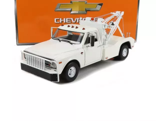 Greenlight Chevrolet C-30 Pick-up Carro Attrezzi Wrecker Road Service 1968 1:18 13623
