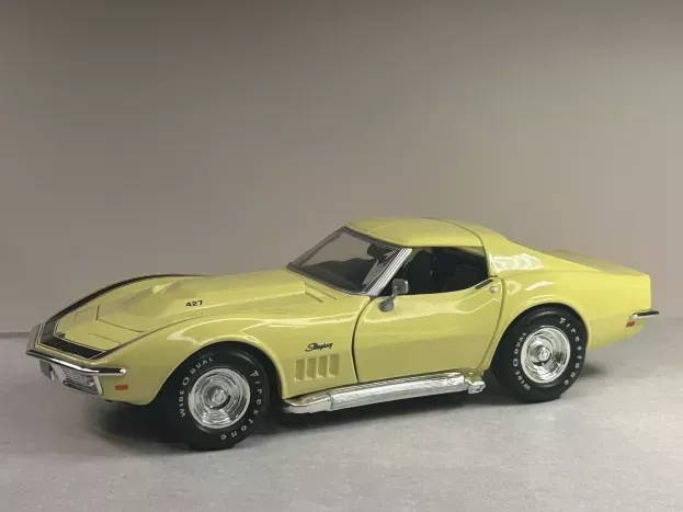 Hot Wheels Chevrolet Corvette Stingray Zl-1 1969 1:18 21355