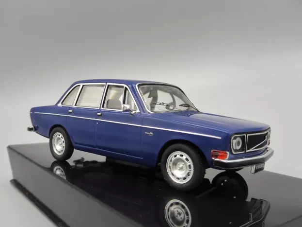 IXO Models Volvo 144 1970 1:43 CLC410N