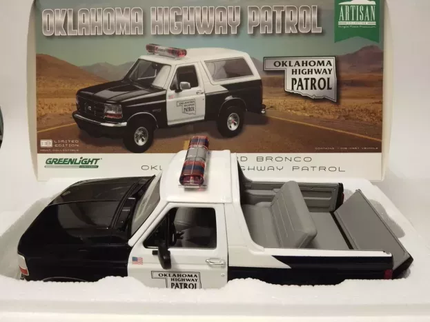 Greenlight Ford Bronco Oklahoma Highway Patrol Police 1996 1:18 19114