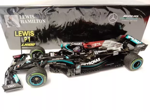 Minichamps Mercedes F1 W12 Mercedes M12 Eq Power+ Team Amg Petronas Motorsport Formula One N 44 Winner Sotchi Russian Gp 2021 Lewis Hamilton 100th Victory F1 1:18 110211544