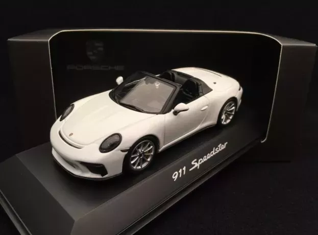 Minichamps Porsche 718 982 Spider 2019 1:43 WAP0202100K