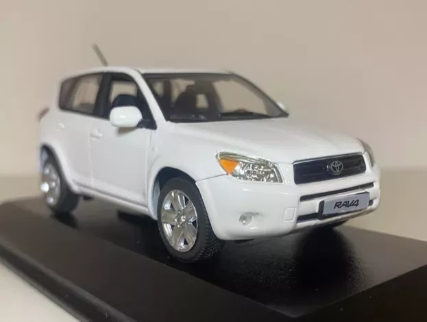 Minichamps Toyota Rav4 2006 1:43 400166571