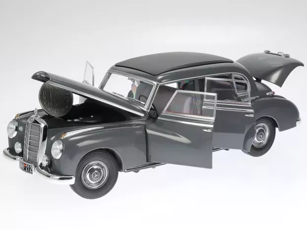 Norev Mercedes 300 w186 Limousine 1952 1:18 183591