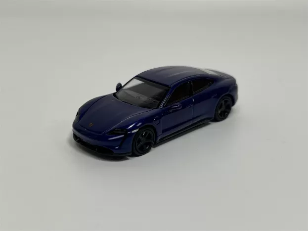 Minichamps Porsche Taycan Turbo S 2019 1:87 870068401