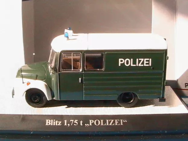 Premium Classixxs Opel Blitz 1 75t Van Polizei Police 1:43 11607