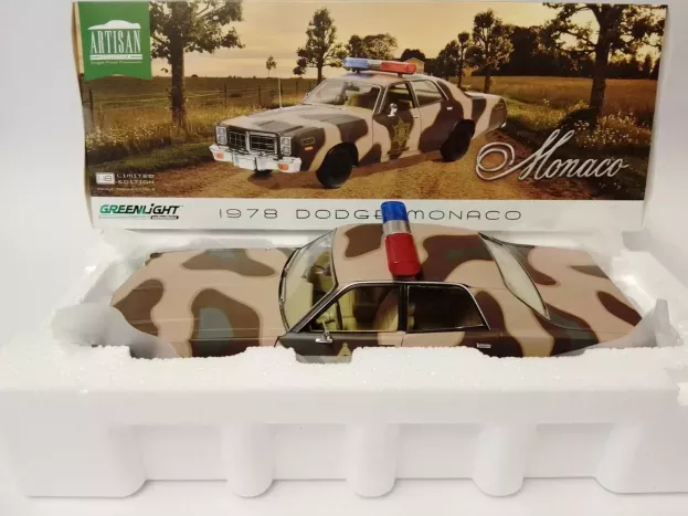 Greenlight Dodge Monaco Hazzard Police Hazzard County 1978 1:18 19117