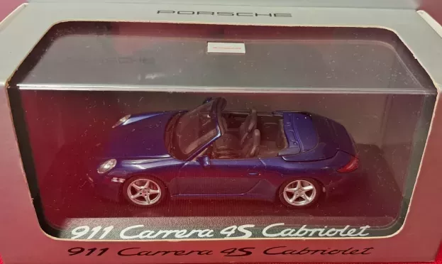 Minichamps Porsche 911 Carrera 4s Spider 2009 1:43 WAP02001818