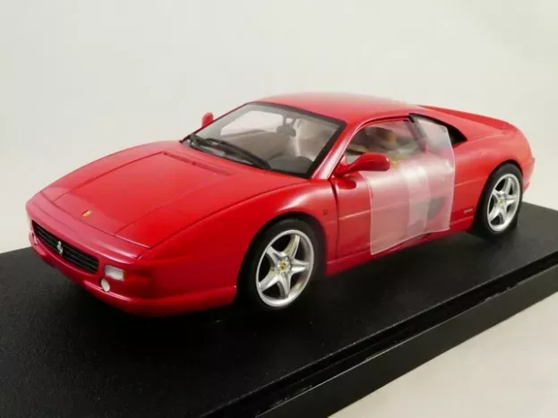 Hot Wheels Ferrari F355 Berlinetta 1995 1:18 BLY57