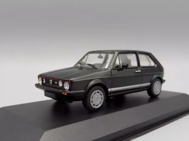 Minichamps Volkswagen Golf Gti 1983 1:43 940055172