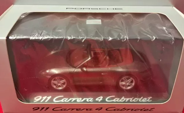 Herpa Porsche 911 991 Carrera 4 Cabriolet 2015 1:43 WAP0201010G