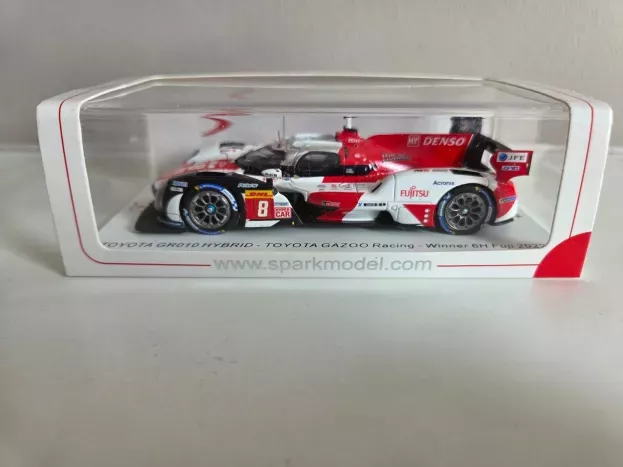 Spark Toyota Gr010 3.5l Turbo Hybrid V6 Team Toyota Gazoo Racing N 8 Winner 6h Fuji 2022 S.buemi B.hartley R.hirakawa 1:43 SJ103