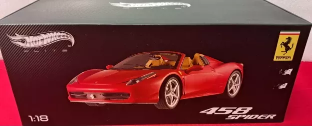 Hot Wheels Ferrari 458 Italia Spider 2011 1:18 BCJ89