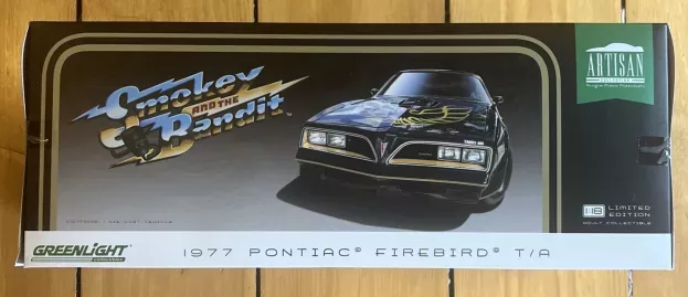 Greenlight Pontiac Firebird Trans-am 1977 Smokey And The Bandit 1:18 19025