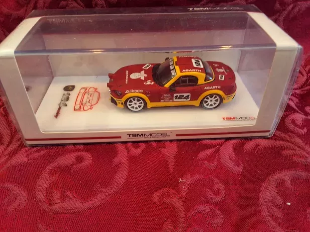 Truescale Fiat 124 Abarth Spider N 124 Rally 2016 1:43 TSM430132