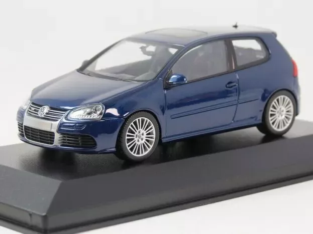 Minichamps Volkswagen Golf V R32 2005 1:43 940054501