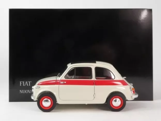 Kyosho Fiat 500 Sport 1958 1:18 08966SLG