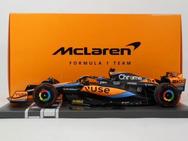 Minichamps Mclaren F1 Mcl60 Team Mclaren N 81 Season 2023 Oscar Piastri 1:18 537231881