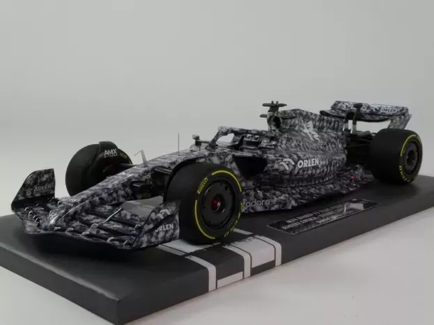Minichamps Alfa Romeo F1 C42 Team Orlen Racing N 88 Test Barcelona 2022 Robert Kubica 1:18 117229988