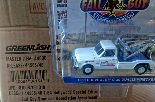 Greenlight Chevrolet C-30 Pick-up Carro Attrezzi Wrecker Road Service 1969 1:64 44965B