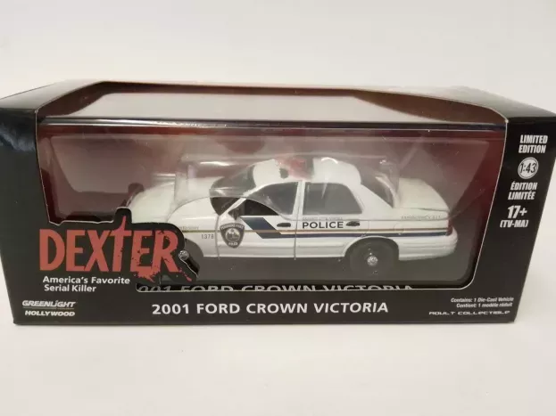 Greenlight Ford Crown Victoria Pembroke Pines Police 2001 Dexter 1:43 86614