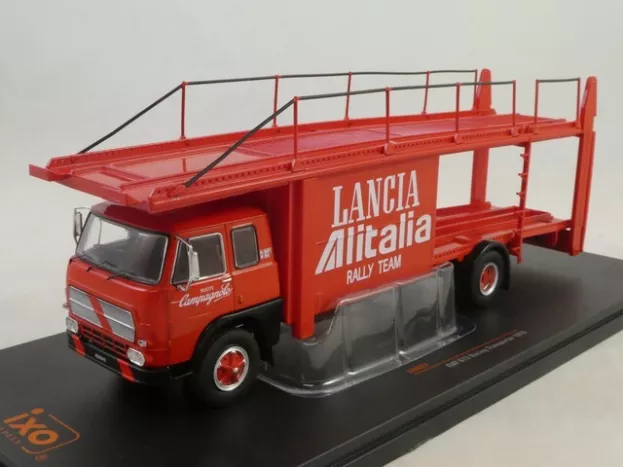 IXO Models Fiat 673 Truck Car Transporter Team Lancia Alitalia Rally 1976 1:43 TRU037