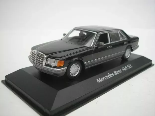 Minichamps Mercedes S-class 560sel w126 1990 1:43 940039300