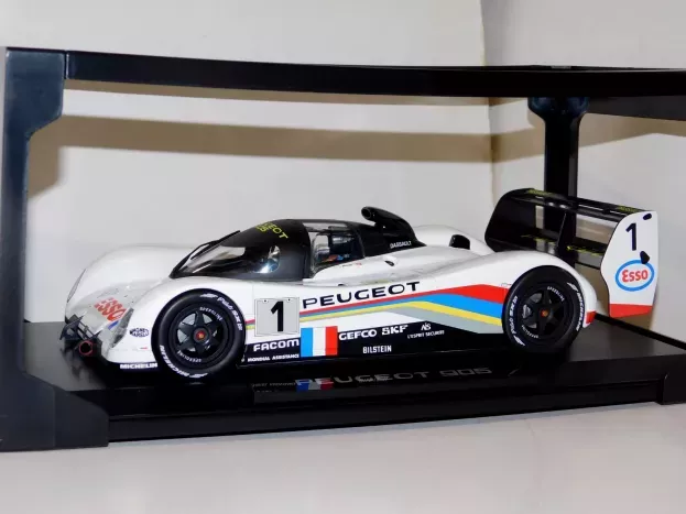 Norev Peugeot 905 Evo 1b Team Peugeot Talbot Sport N 1 2nd 24h Le Mans 1993 E.helary C.bouchut G.brabham 1:18 184775