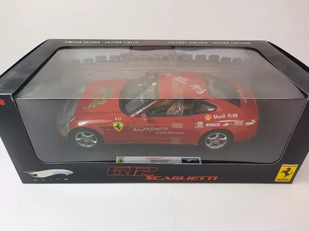 Hot Wheels Ferrari 612 Scaglietti Tour China 15.000 Red Miles 2005 Limited 1:18 L7127