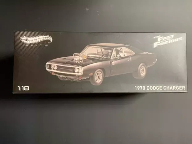 Hot Wheels Dodge Charger 1970 Dominic Toretto Fast & Furious I 2001 1:18 BLY21
