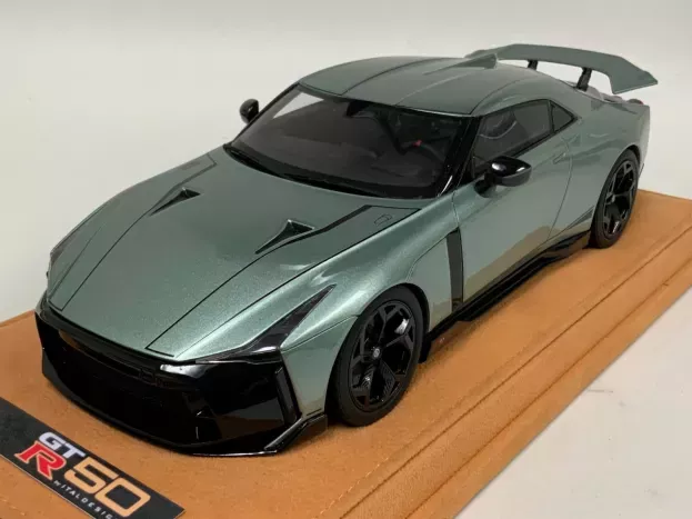 GT Spirit Nissan Gtr R50 Coupe 2021 1:18 GT284