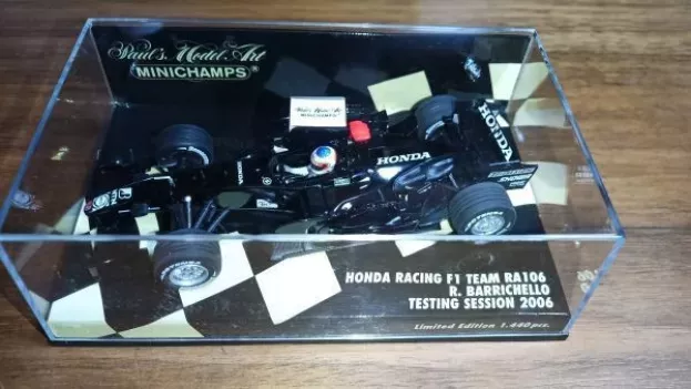 Minichamps Bar F1 Racing Honda Ra106 Testcar 2006 R.barrichello 1:43 400060211
