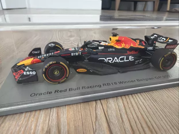 Spark Red Bull F1 Rb18 Team Oracle Red Bull Racing N 1 Winner Belgium Gp World Champion 2022 Max Verstappen 1:43 S8547