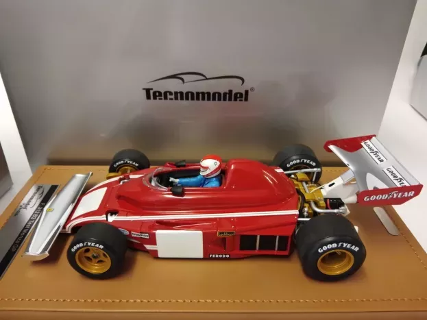 Tecnomodel Ferrari F1 312b3 N 0 Test Monza Gp with Pilot Figure 1974 Clay Regazzoni 1:18 TMD18-313C
