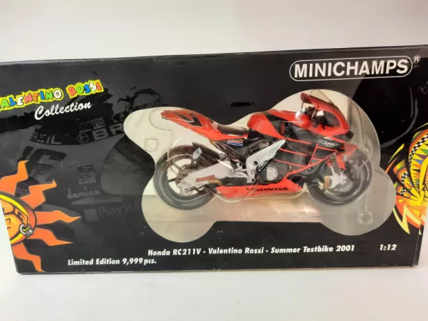 Minichamps Honda Rc211v Test Bike 2001 Valentino Rossi 1:12 122017946