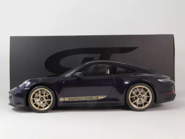 GT Spirit Porsche 911 992 Gt3 Touring Coupe 2021 1:12 GT937