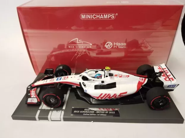 Minichamps Haas F1 Vf-22 Team Haas N 47 8th first Points Silverstone British Gp 2022 Mick Schumacher 1:18 117221047